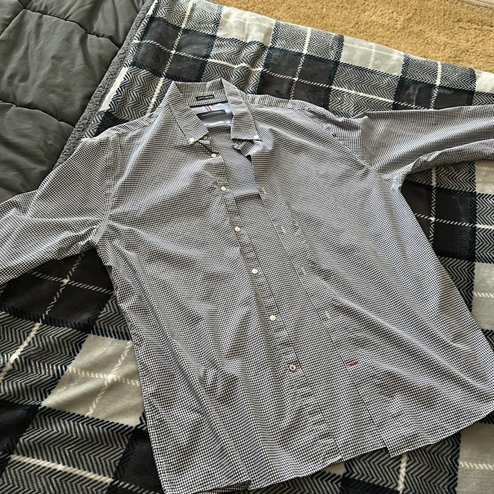 Long sleeve button up